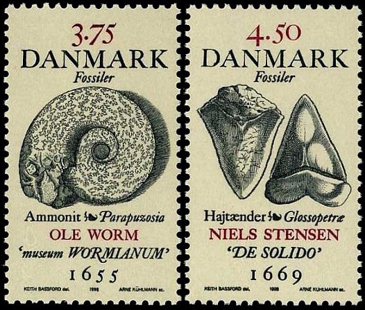 Ammonite and Glossopetra on stamps of Denmark 1998